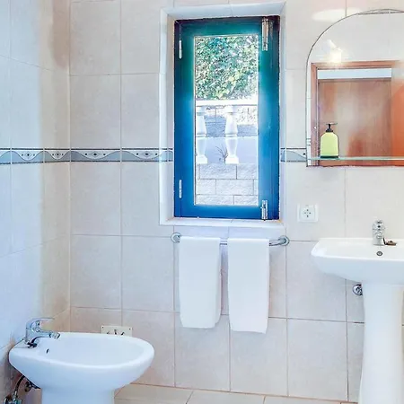 Casa de Férias Brigida Mit Privatem Pool By Interhome