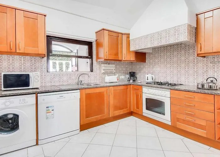 Brigida Mit Privatem Pool By Interhome * Albufeira