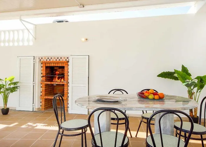 Brigida Mit Privatem Pool By Interhome 別荘 アルブフェイラ